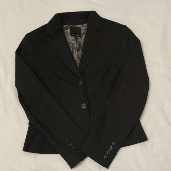 The Limited Women's Black Suit Jacket - Picture 15 of 16